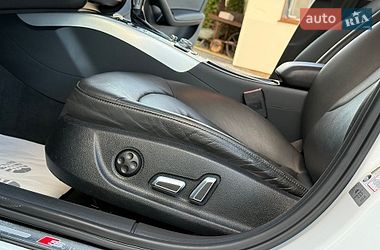Седан Audi A4 2014 в Дрогобыче