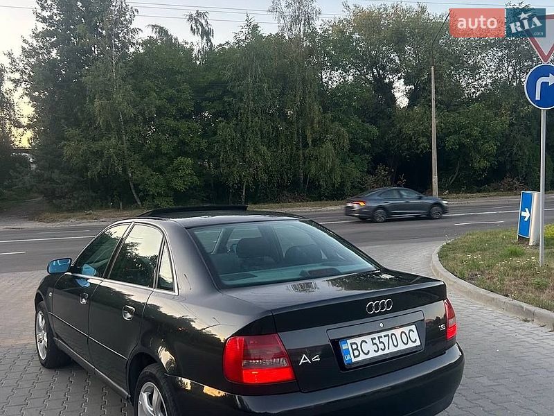 Седан Audi A4 1999 в Львові