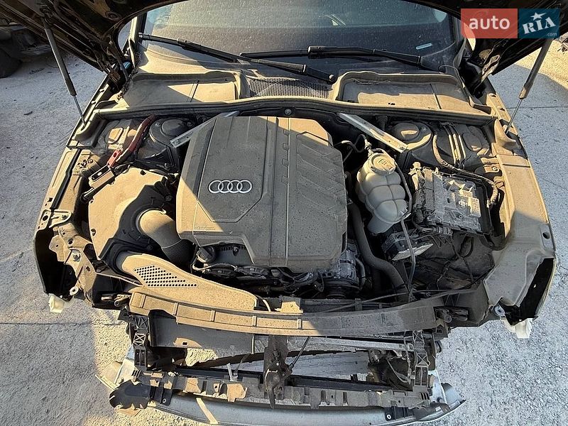 Седан Audi A4 2023 в Києві