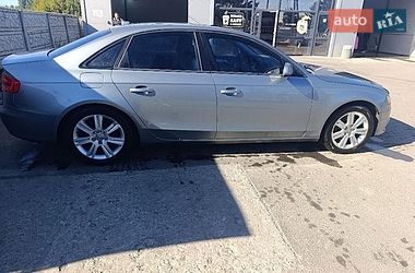 Седан Audi A4 2010 в Любарі