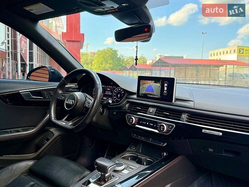 Седан Audi A4 2017 в Києві