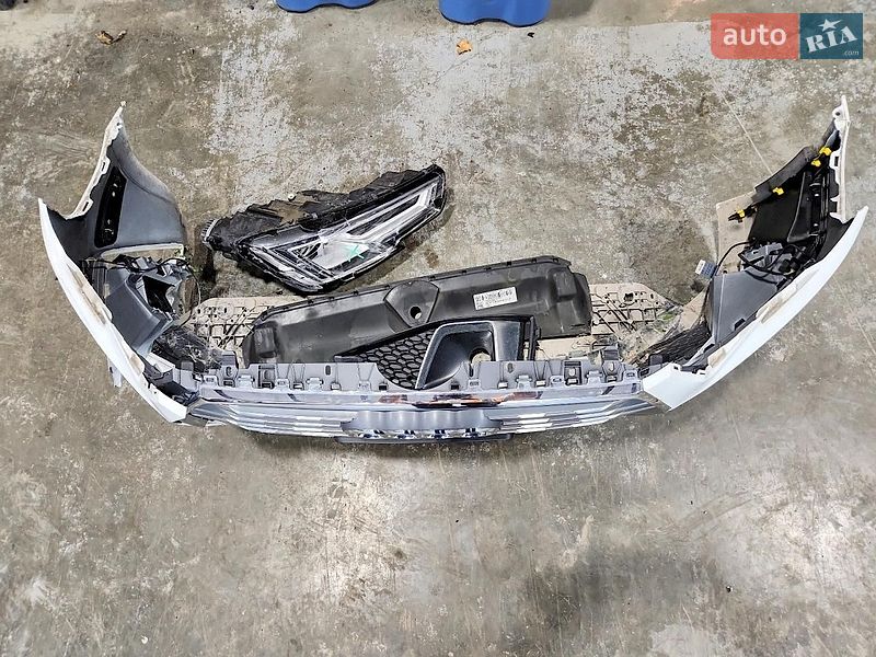 Седан Audi A4 2019 в Львове