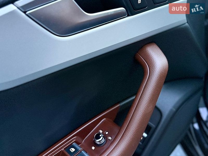 Седан Audi A4 2018 в Тернополе