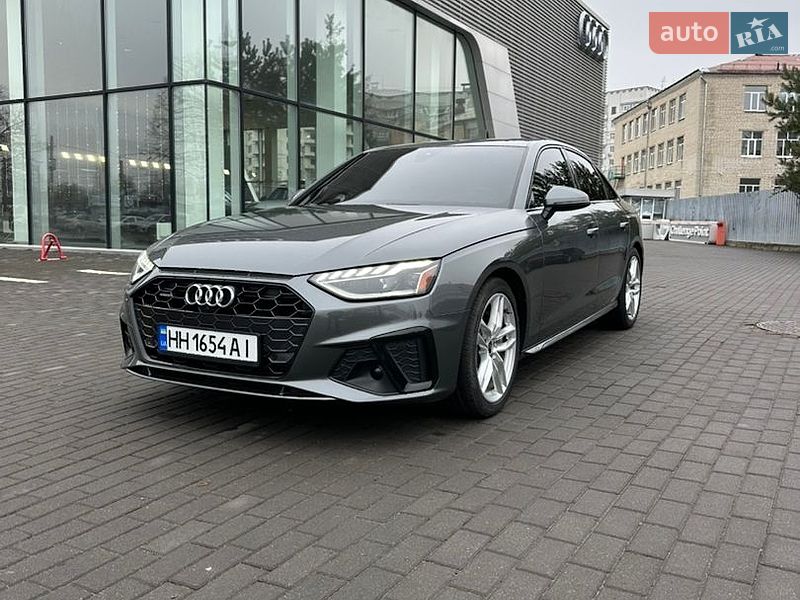 Audi A4 2023