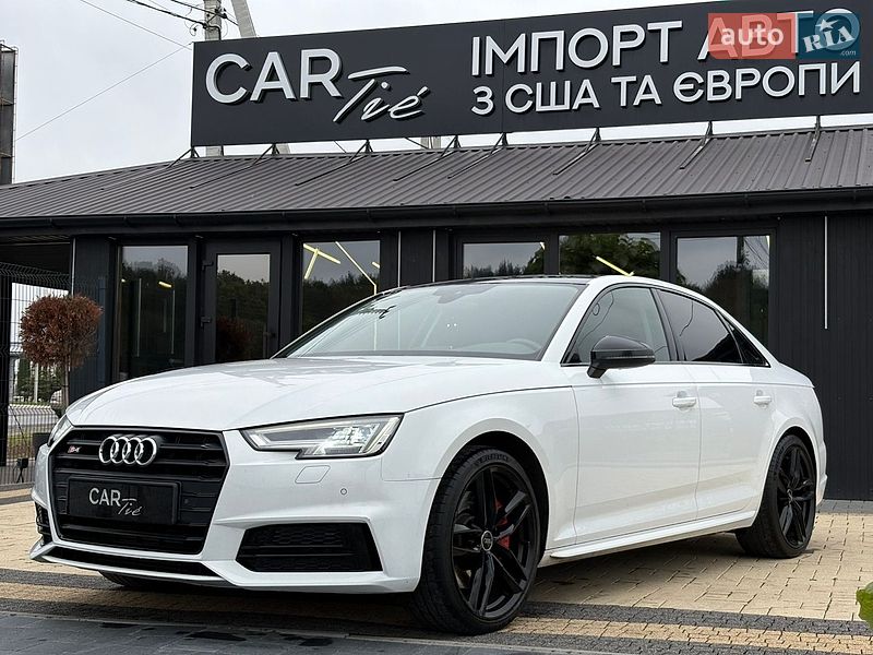 Audi A4 2016