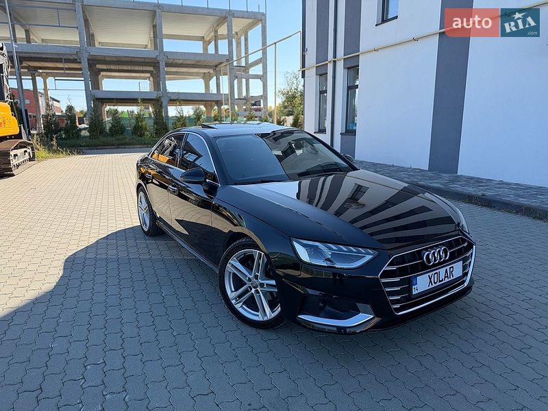 Седан Audi A4 2019 в Львове