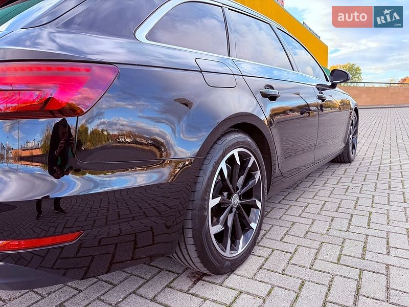 Універсал Audi A4 2018 в Мукачевому