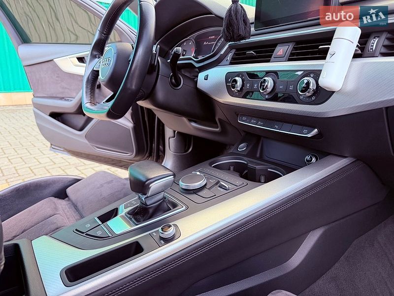 Універсал Audi A4 2018 в Мукачевому