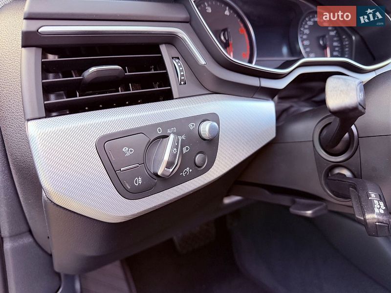 Універсал Audi A4 2018 в Мукачевому