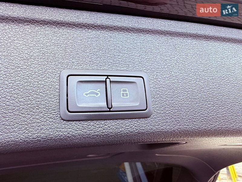 Універсал Audi A4 2018 в Мукачевому