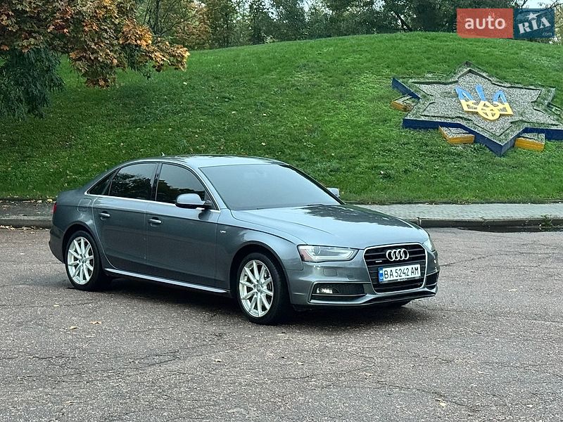 Седан Audi A4 2014 в Кропивницком
