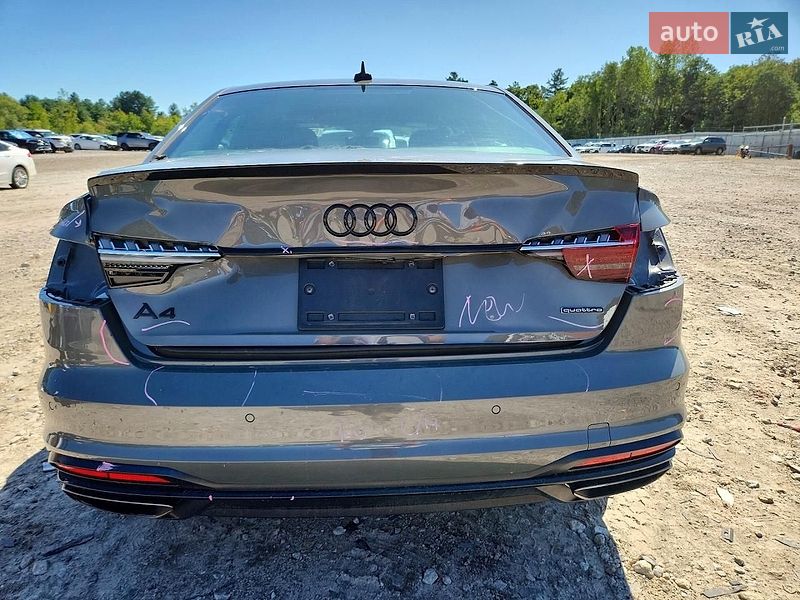 Седан Audi A4 2022 в Хмельницком