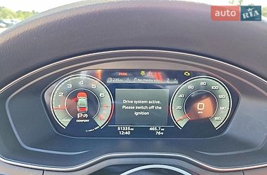 Седан Audi A4 2022 в Хмельницком