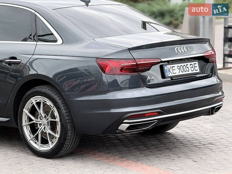 Седан Audi A4 2020 в Днепре