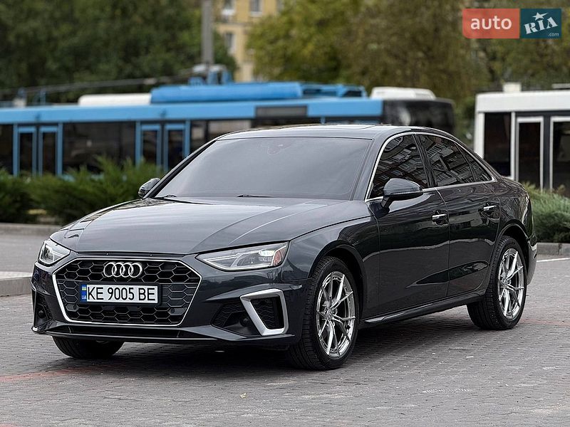Седан Audi A4 2020 в Днепре