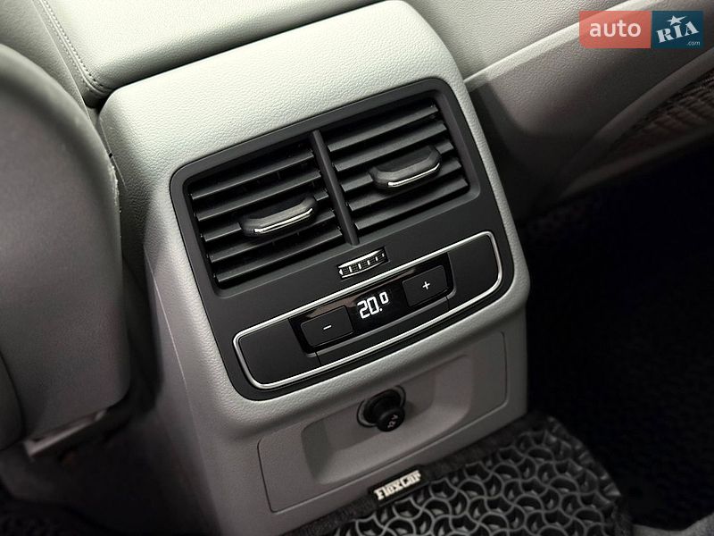 Седан Audi A4 2020 в Днепре