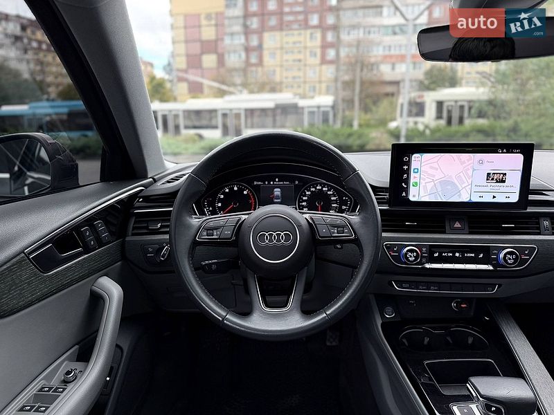 Седан Audi A4 2020 в Днепре