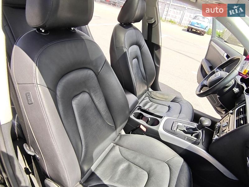 Седан Audi A4 2014 в Києві