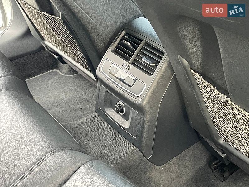 Седан Audi A4 2016 в Тернополе