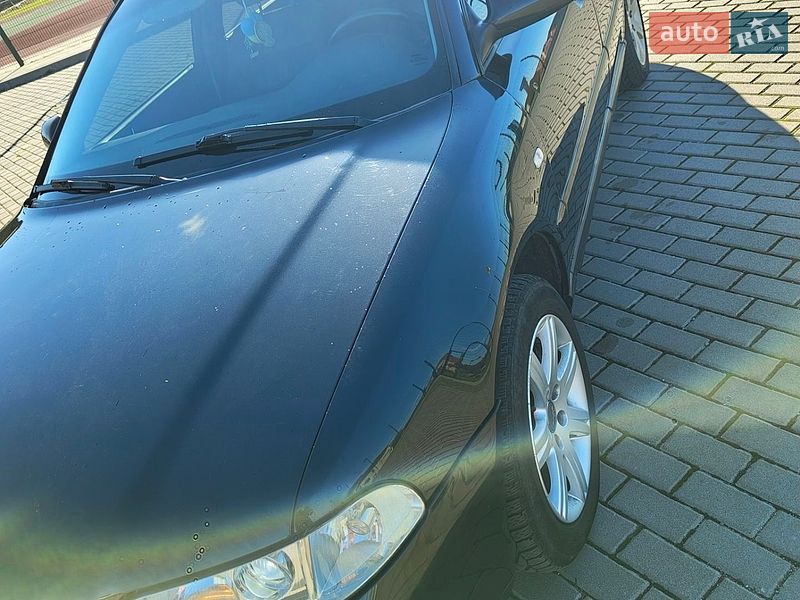 Универсал Audi A4 2001 в Бучаче
