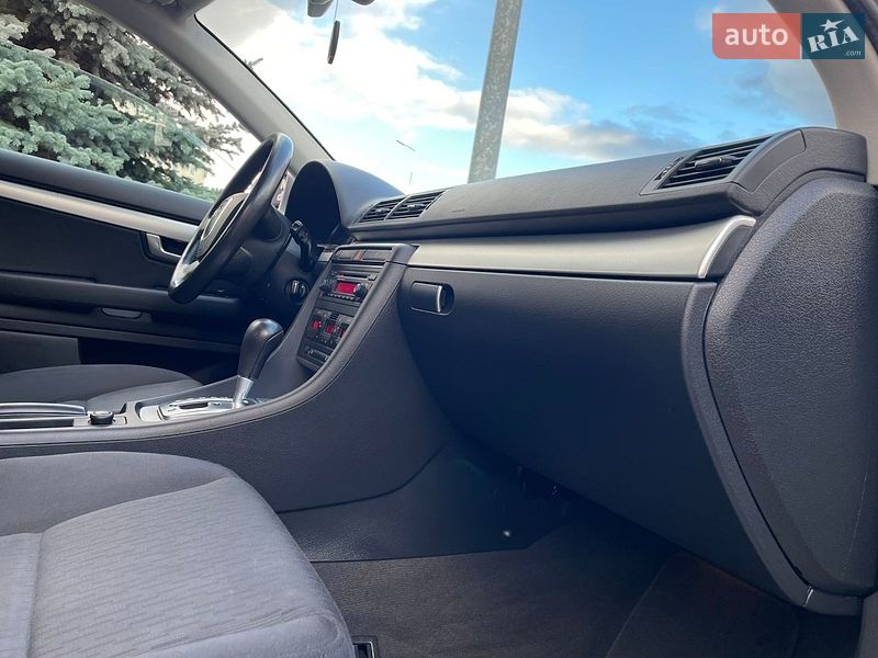 Седан Audi A4 2006 в Каменском