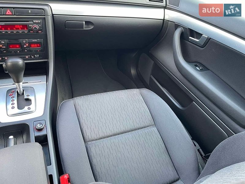 Седан Audi A4 2006 в Каменском