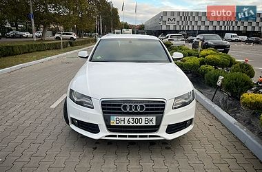 Седан Audi A4 2010 в Одесі