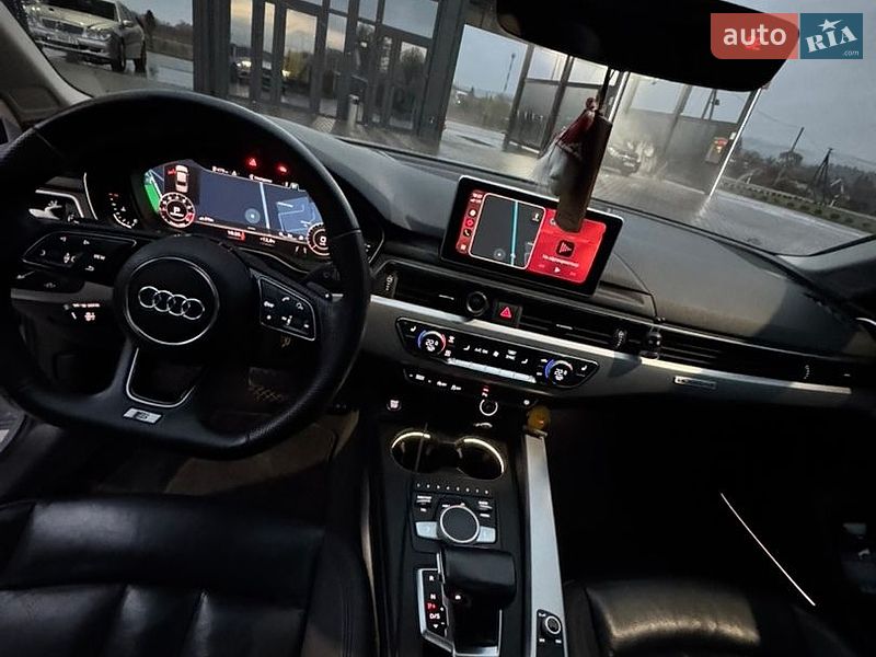 Седан Audi A4 2017 в Золочеве