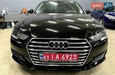 Седан Audi A4 2017 в Хмельницькому