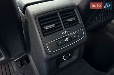 Седан Audi A4 2017 в Хмельницком