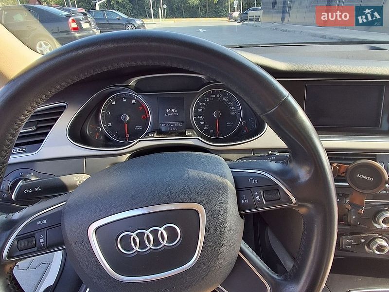Седан Audi A4 2014 в Ирпене