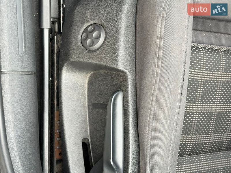 Универсал Audi A4 2013 в Стрые