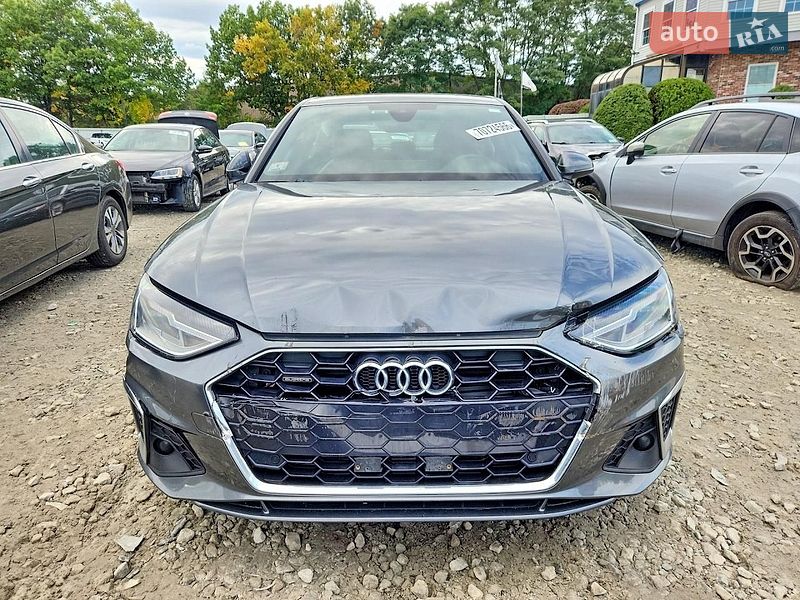 Седан Audi A4 2021 в Львове