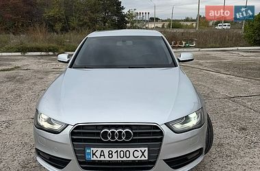 Седан Audi A4 2013 в Кам'янському