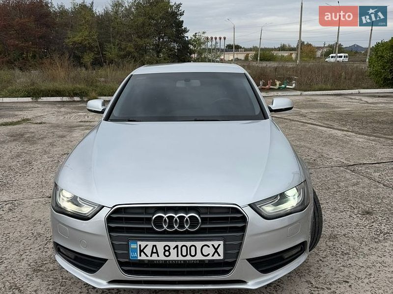 Седан Audi A4 2013 в Кам'янському