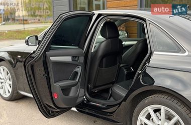 Седан Audi A4 2015 в Шептицькому
