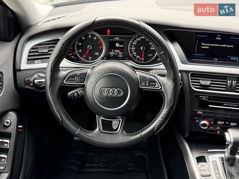 Седан Audi A4 2015 в Шептицькому