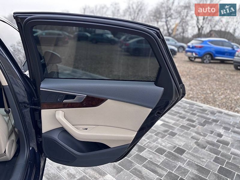 Седан Audi A4 2016 в Коломые