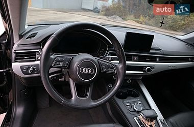 Седан Audi A4 2019 в Ізюмі