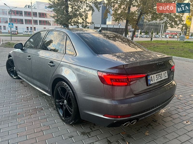 Седан Audi A4 2018 в Белой Церкви