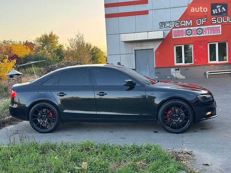 Седан Audi A4 2013 в Харькове