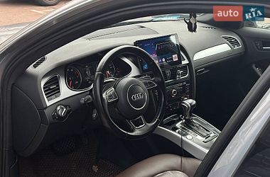 Седан Audi A4 2015 в Киеве
