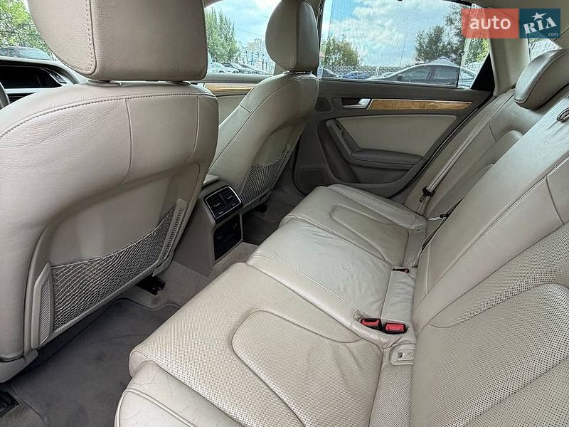 Седан Audi A4 2008 в Киеве