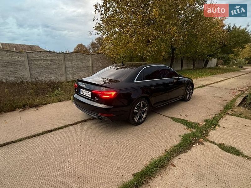 Седан Audi A4 2018 в Харкові