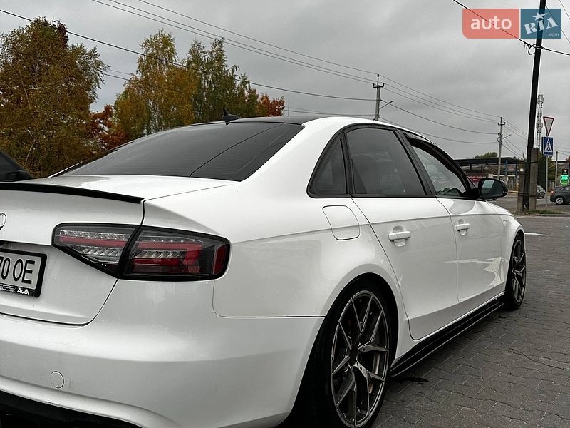 Седан Audi A4 2014 в Буче