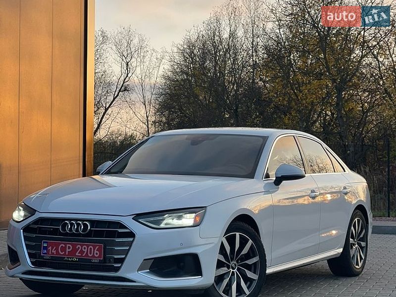 Седан Audi A4 2021 в Стрые
