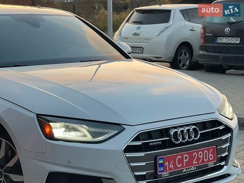 Седан Audi A4 2021 в Стрые