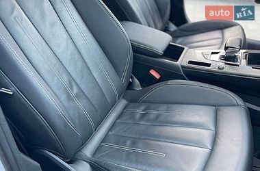 Седан Audi A4 2021 в Стрые