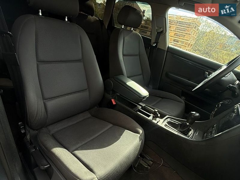 Универсал Audi A4 2002 в Ивано-Франковске