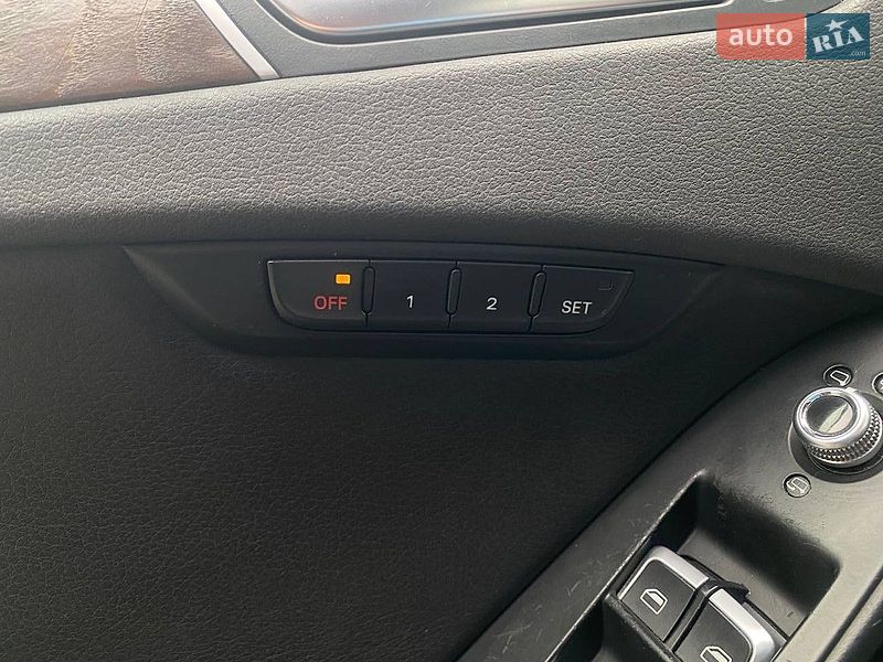 Универсал Audi A4 2015 в Львове